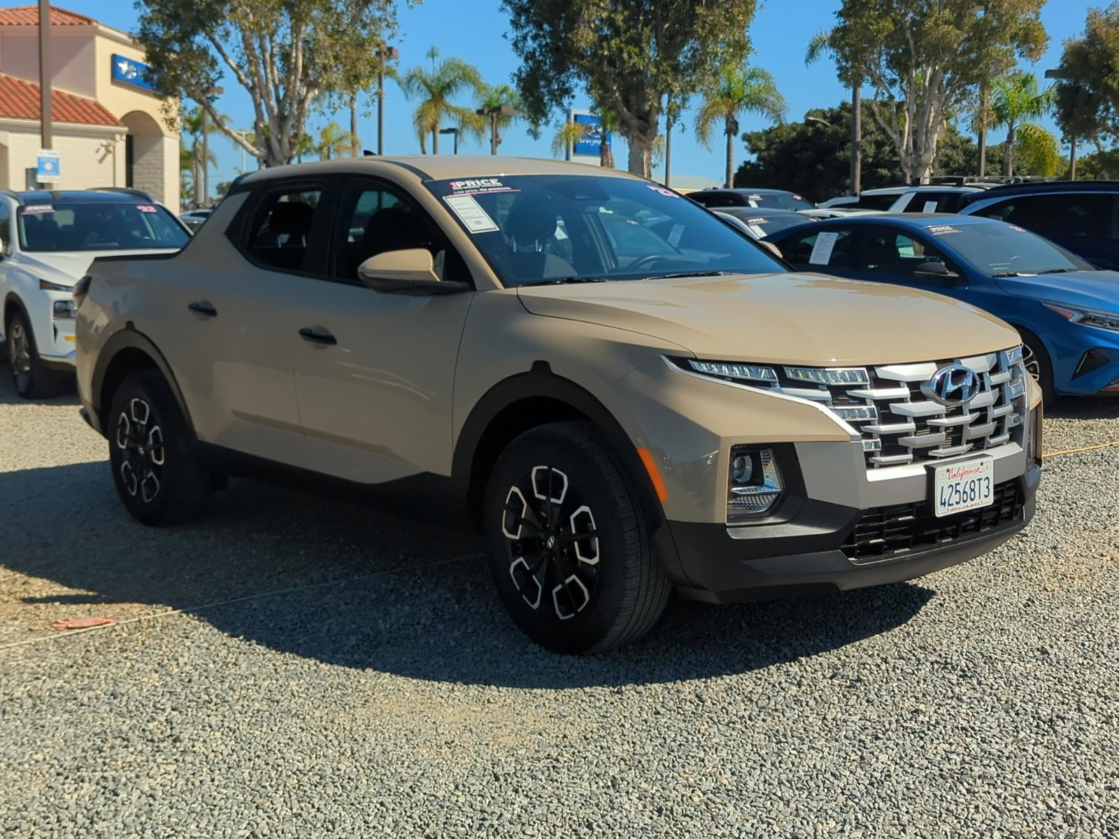 2023 Hyundai Santa Cruz SEL photo 2