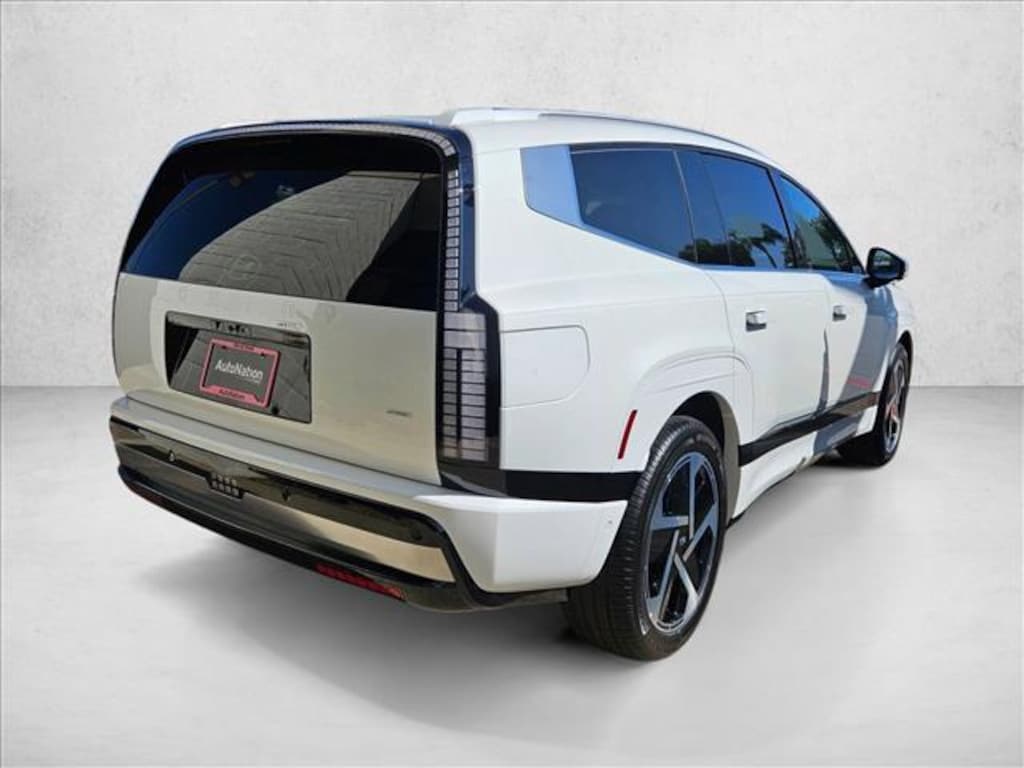 New 2026 Hyundai IONIQ 9 Performance Calligraphy SUV