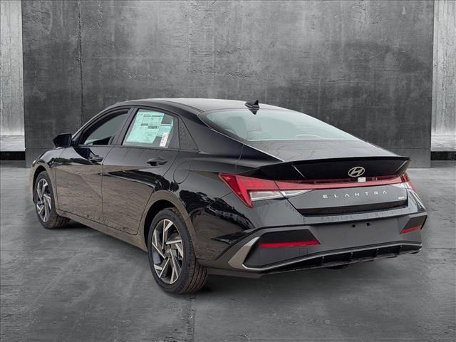 2025 Hyundai Elantra Blue - Photo 8