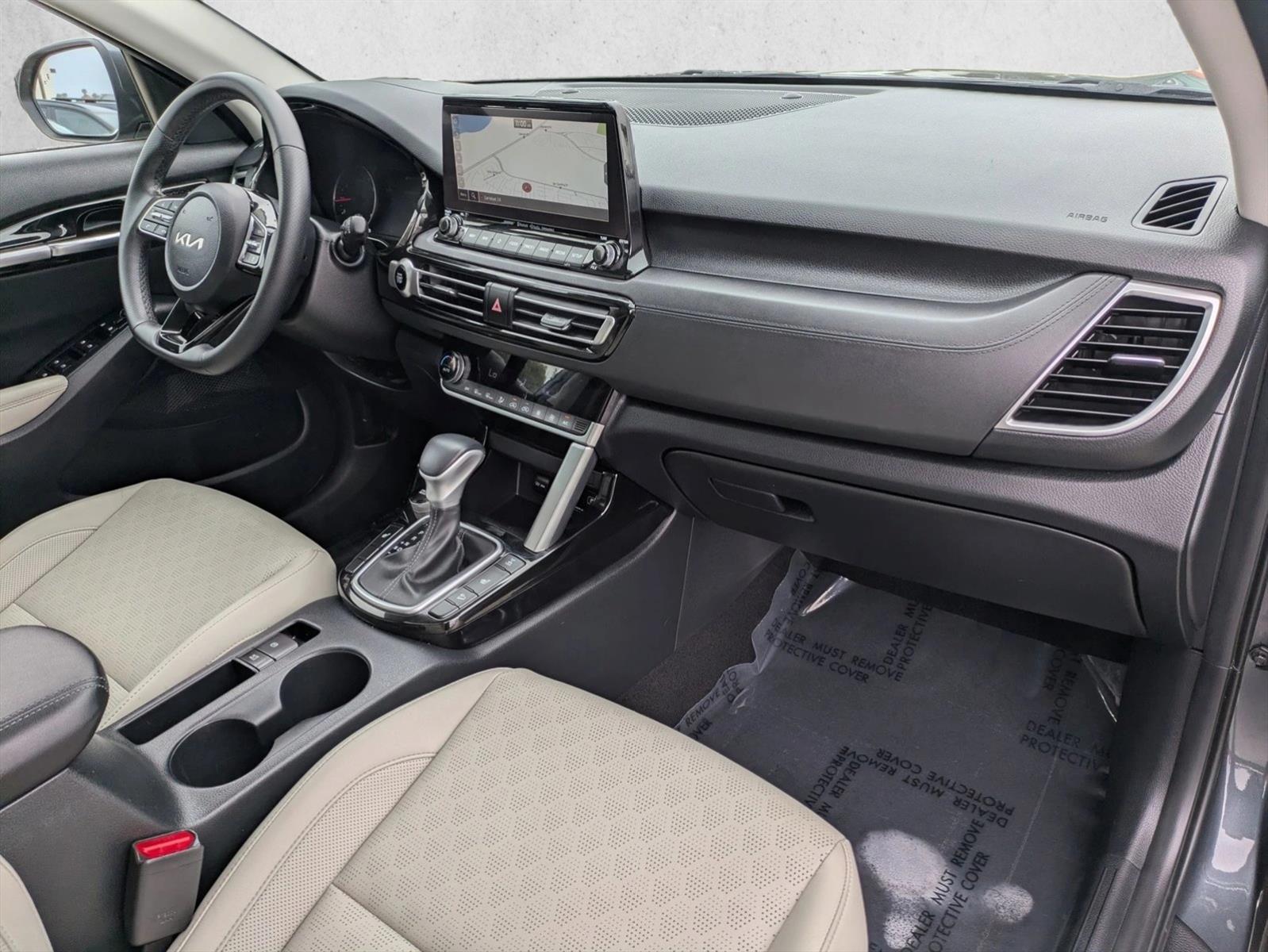 2023 Kia Seltos SX - Photo 23