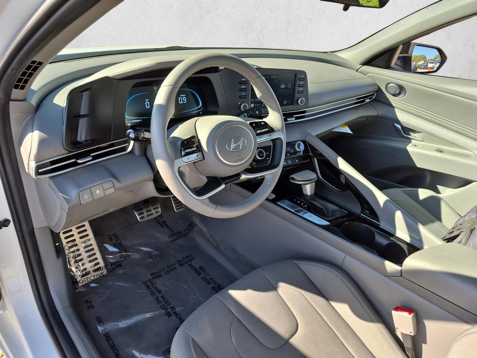 2026 Hyundai Elantra SEL - Photo 9