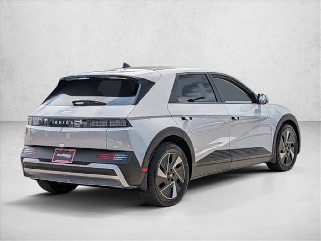 New 2026 Hyundai IONIQ 5 SEL SUV