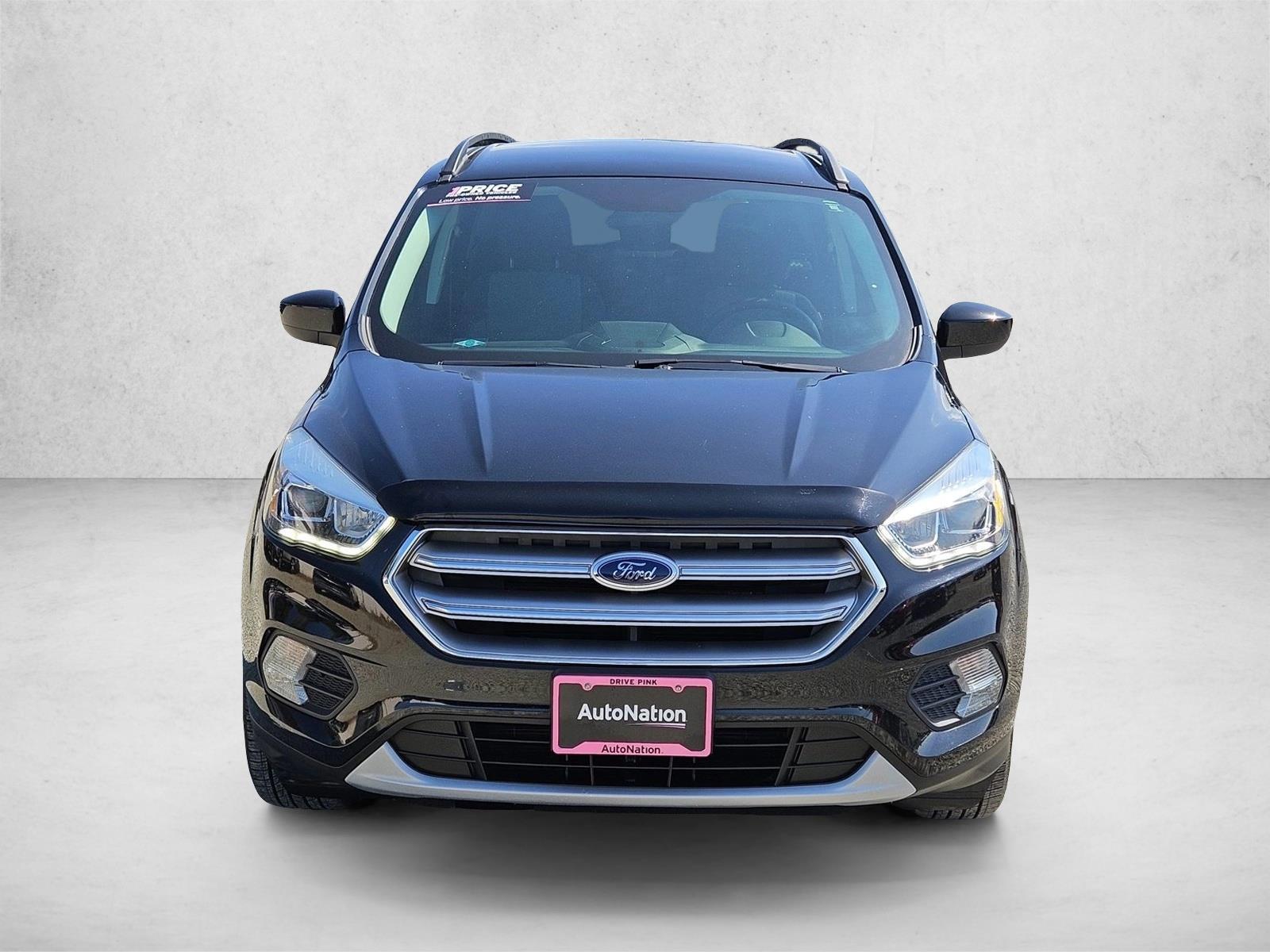 2017 Ford Escape SE photo 2