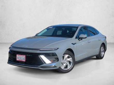 2025 Hyundai Sonata SE Sedan