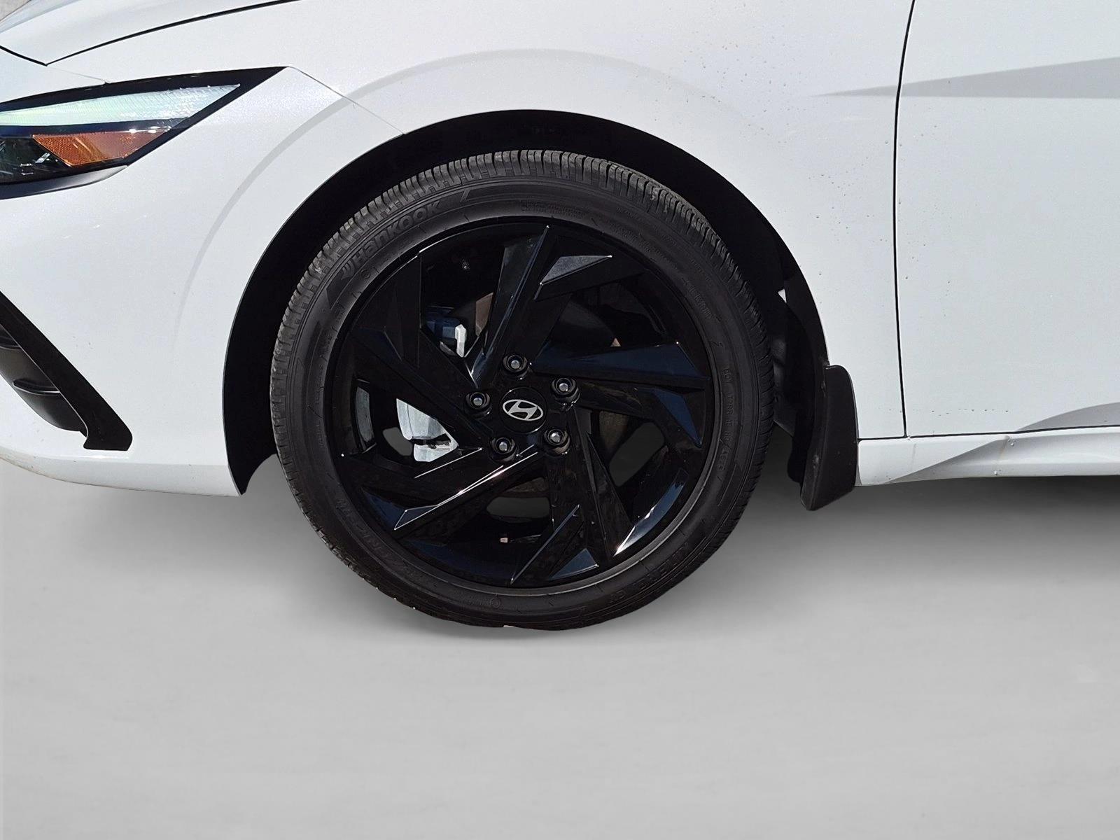 2026 Hyundai Elantra SEL - Photo 22