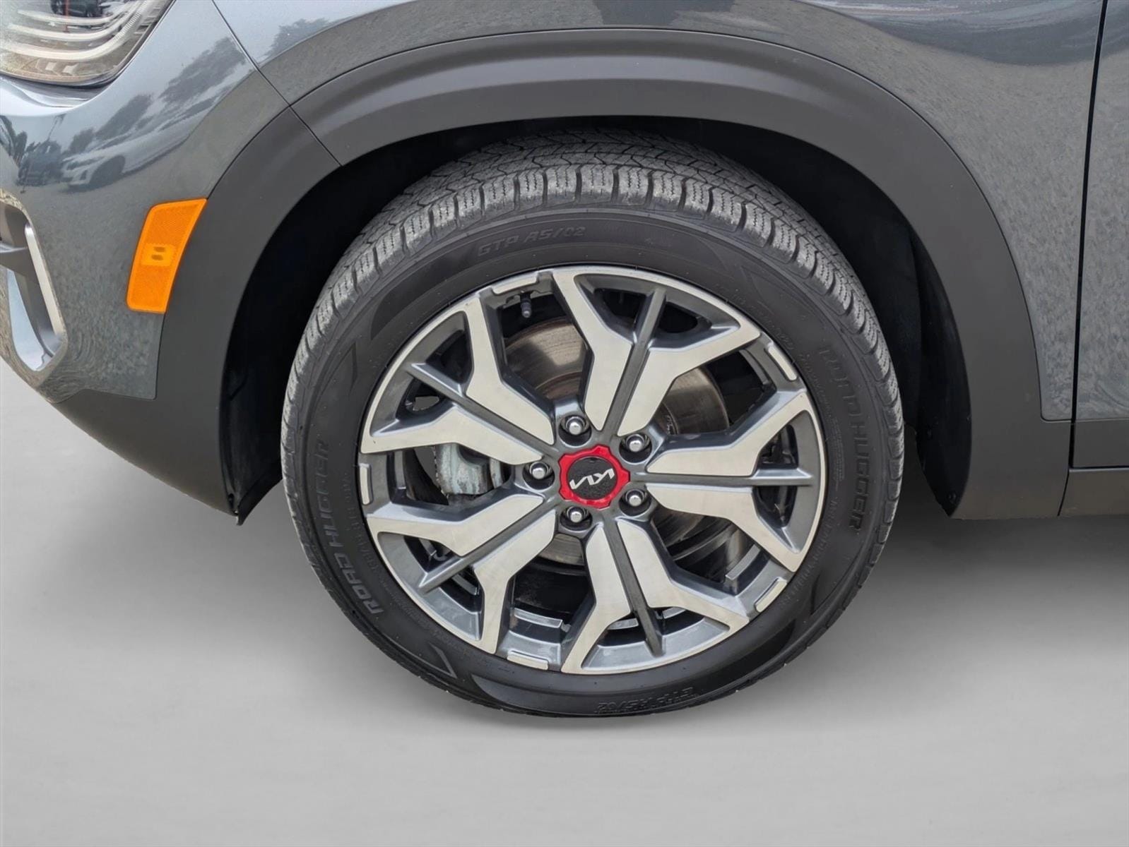 2023 Kia Seltos SX - Photo 25