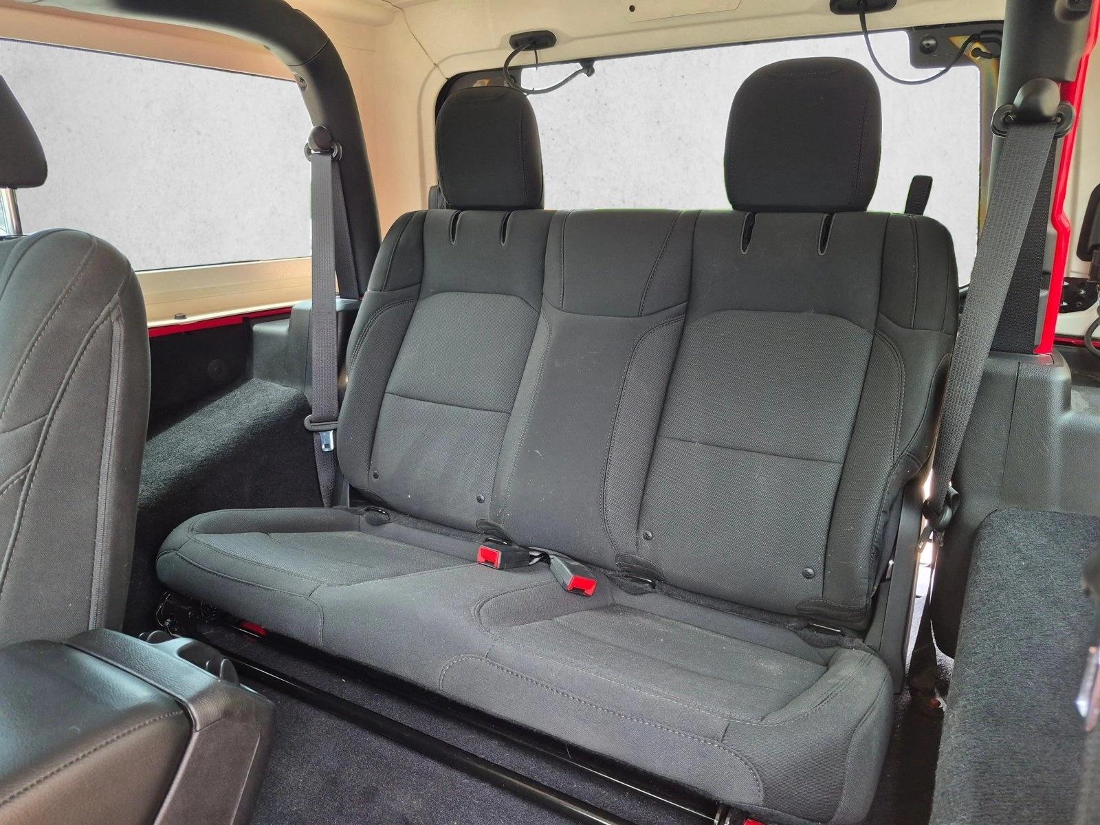 2018 Jeep All-New Wrangler Sport S - Photo 23