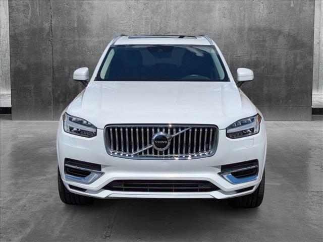 2021 Volvo XC90 Inscription Expression photo 2