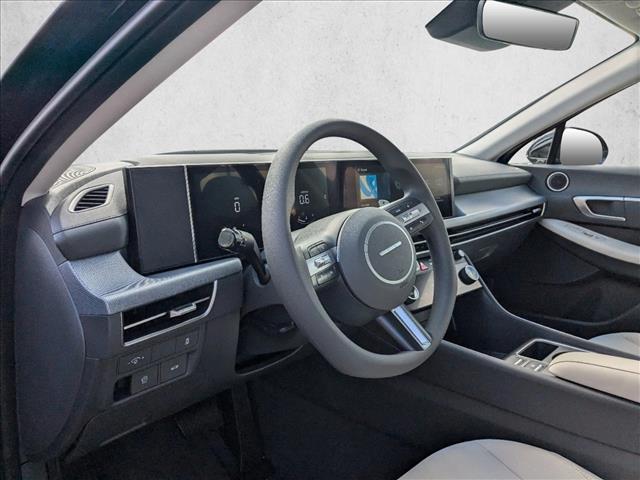 2024 Hyundai Sonata SEL photo 3