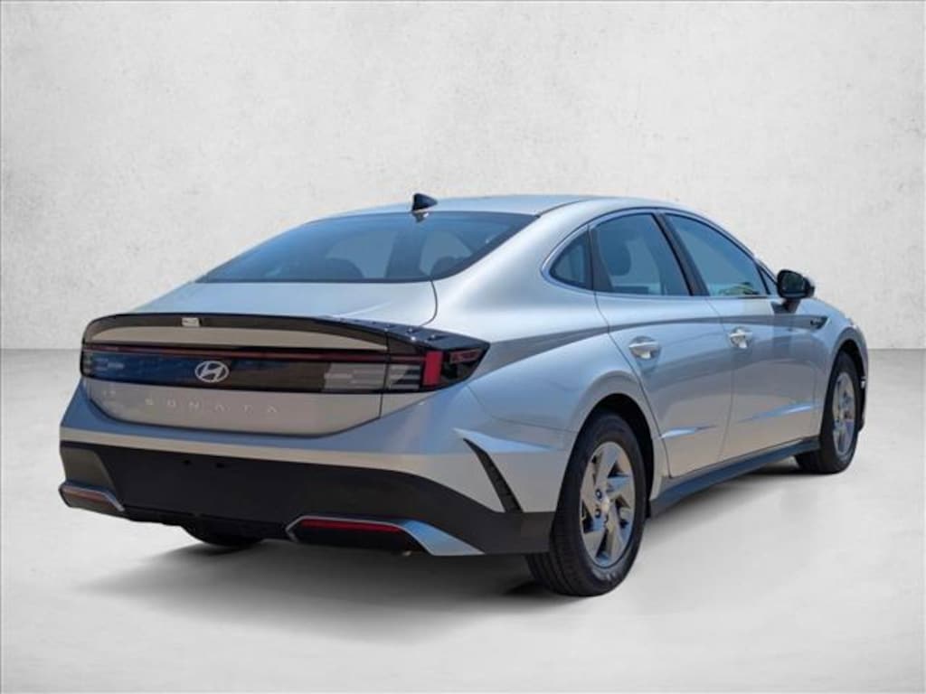 New 2026 Hyundai Sonata SE Sedan