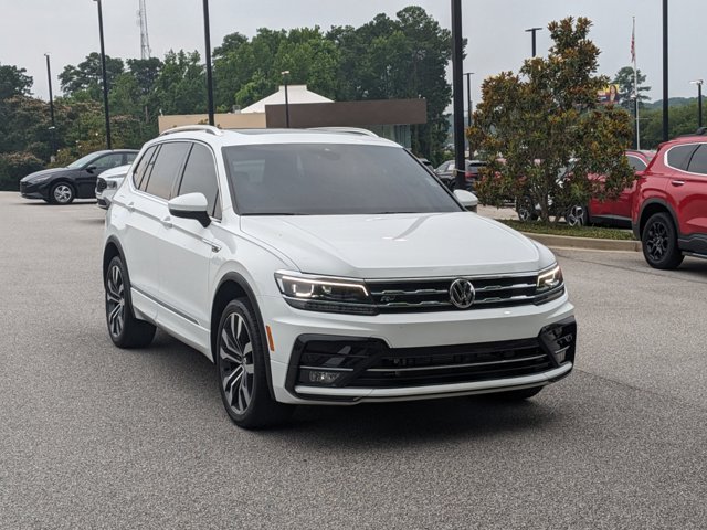 2020 Volkswagen Tiguan SEL Premium R-Line photo 3