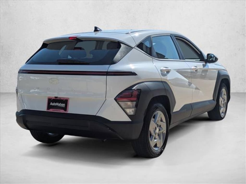 New 2027 Hyundai Kona SE FWD SUV