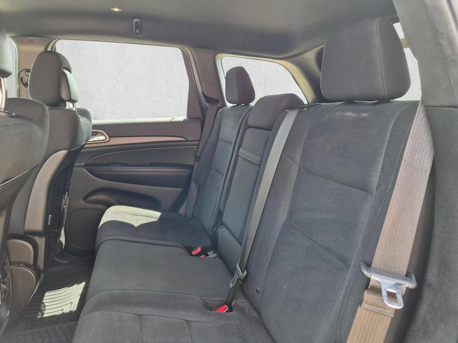 2017 Jeep Grand Cherokee Laredo E - Photo 18