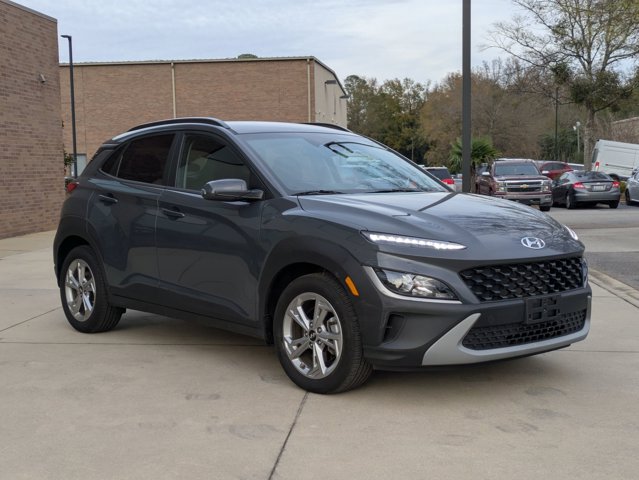 2023 Hyundai Kona SEL photo 3