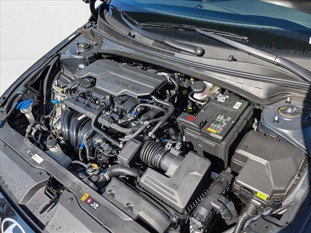 2025 Hyundai Elantra SEL - Photo 23