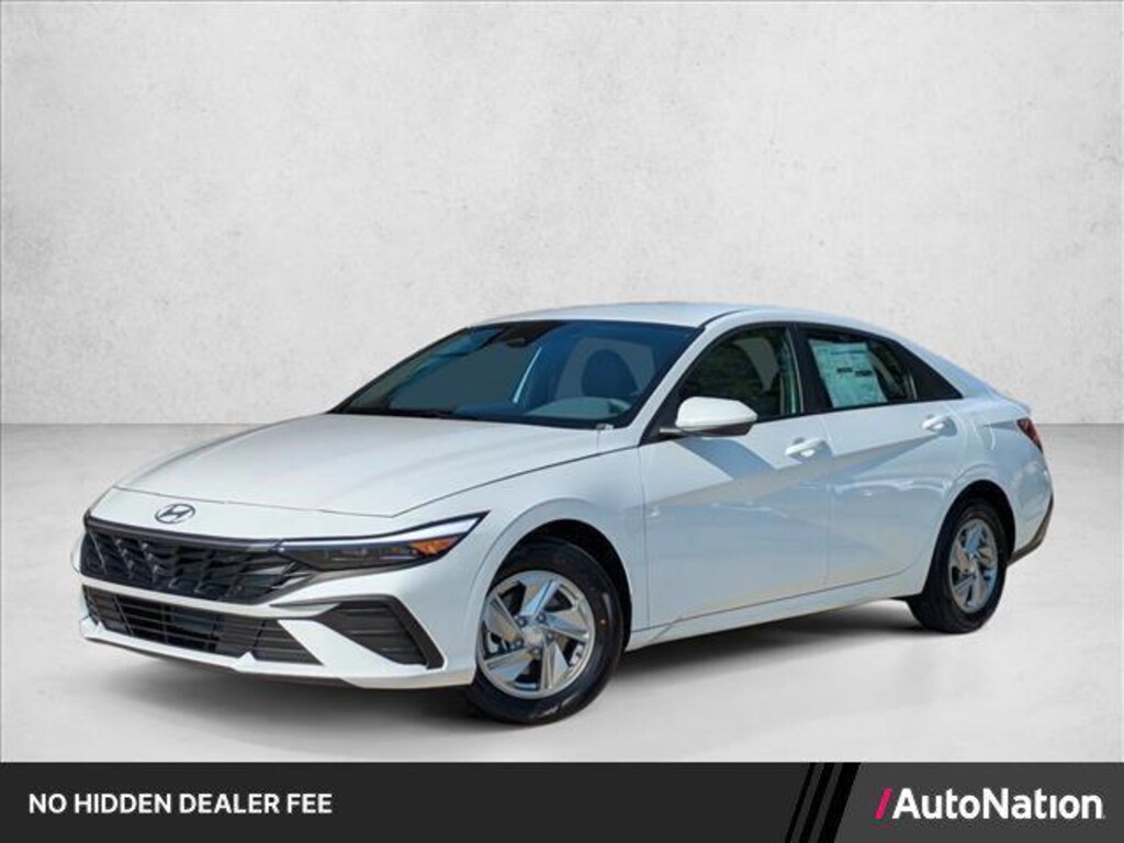 New 2026 Hyundai Elantra SE Sedan
