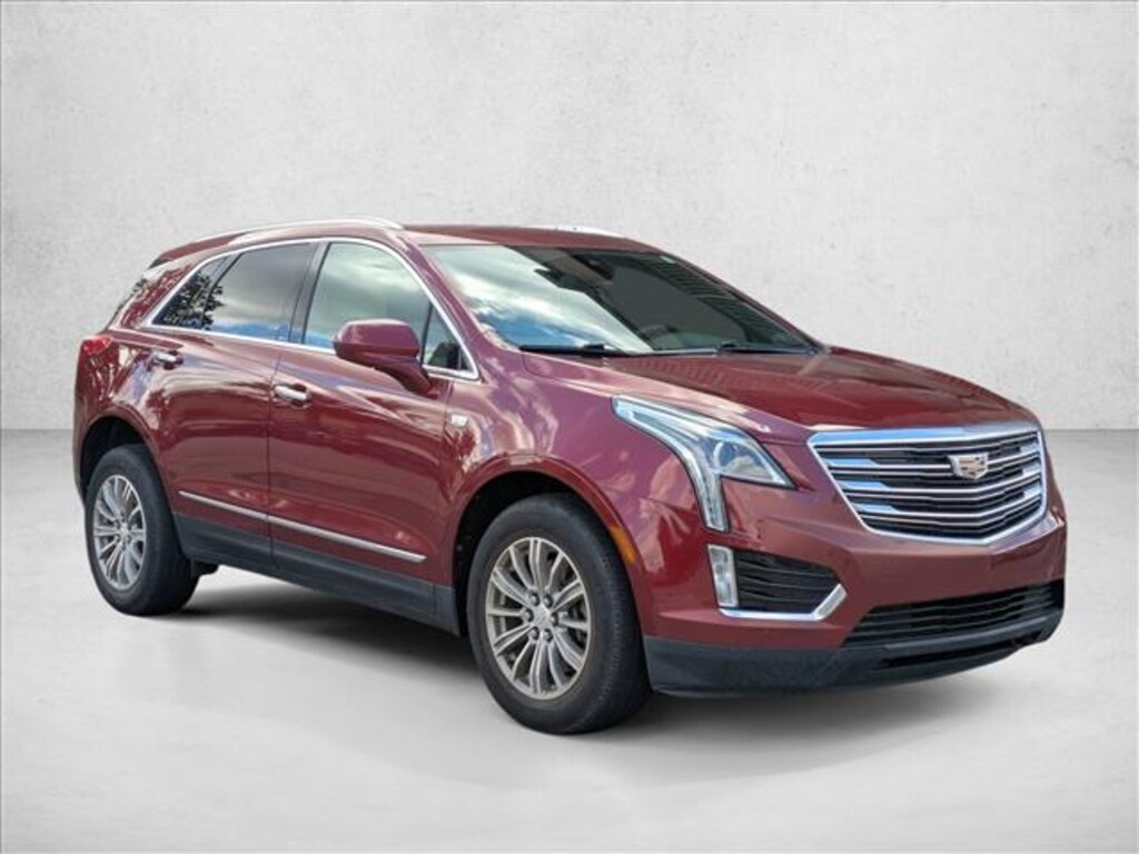 Used 2018 Cadillac XT5 Luxury FWD Sport Utility