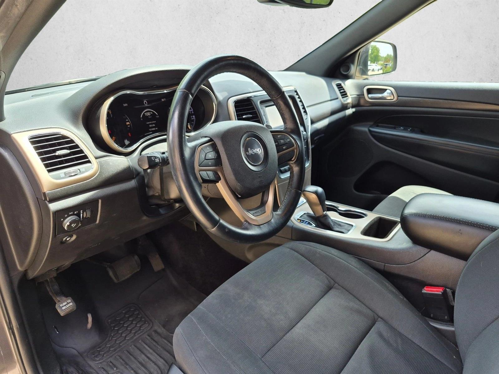 2017 Jeep Grand Cherokee Laredo E - Photo 10