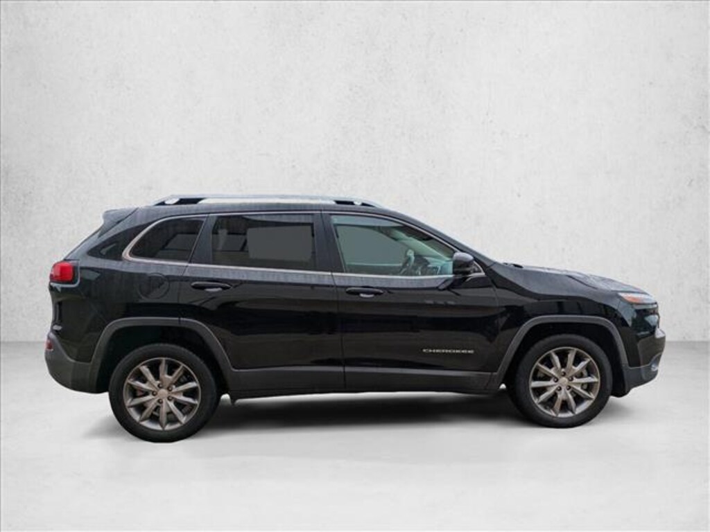 Used 2018 Jeep Cherokee Limited Sport Utility