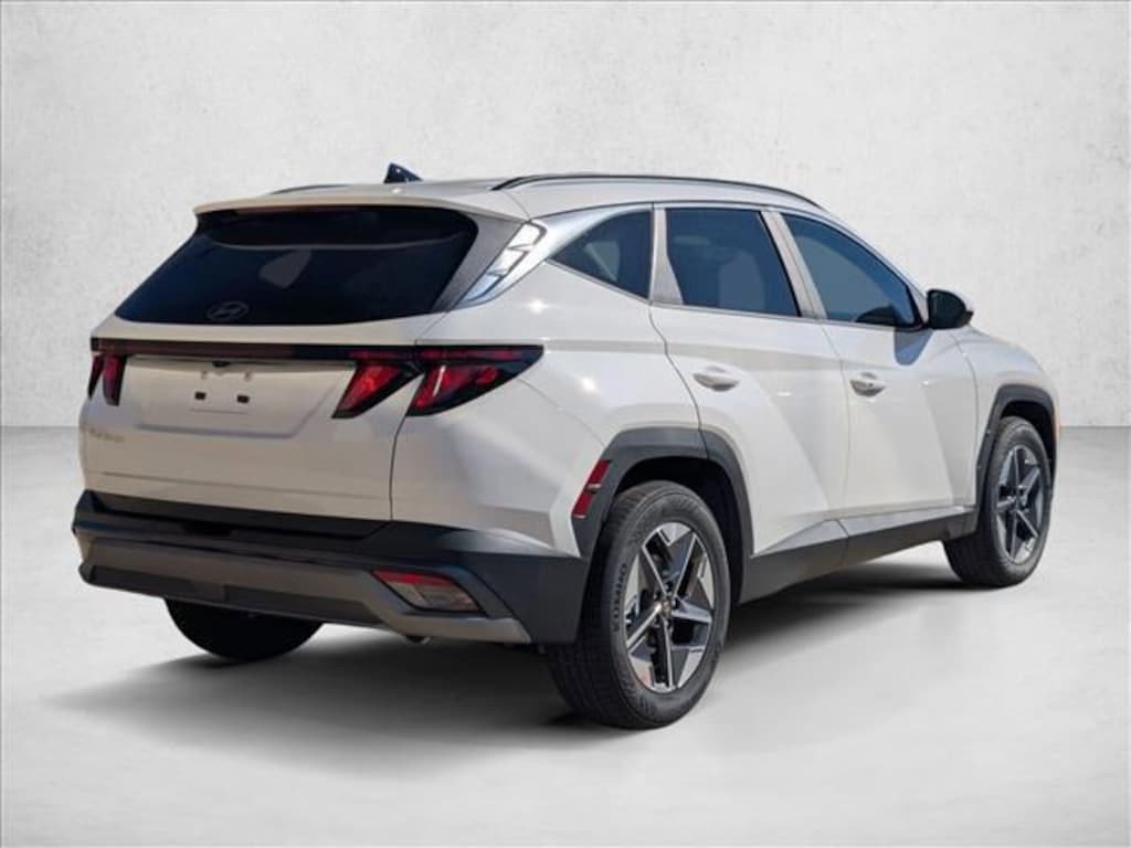 New 2026 Hyundai Tucson SEL FWD SUV