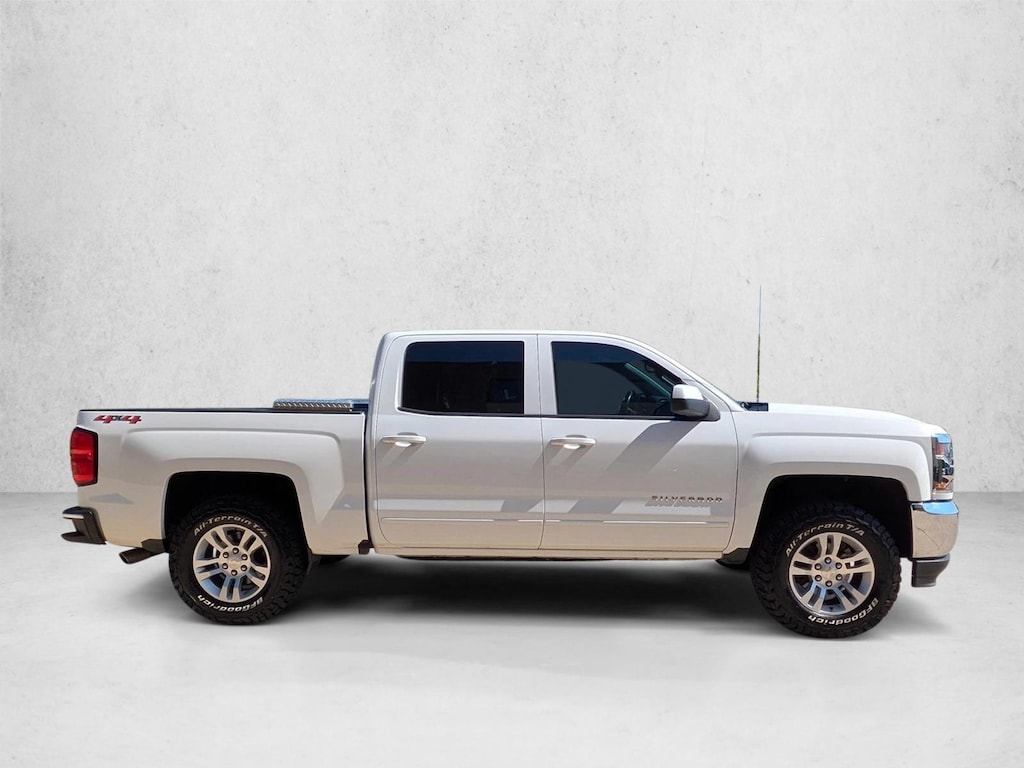 Used 2018 Chevrolet Silverado 1500 LT Crew Cab Pickup