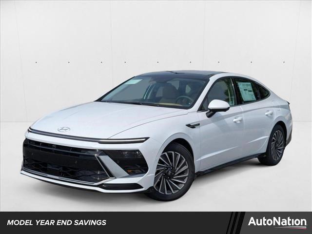 2025 Hyundai Sonata Hybrid Limited's photo