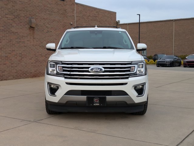 2020 Ford Expedition XLT photo 2