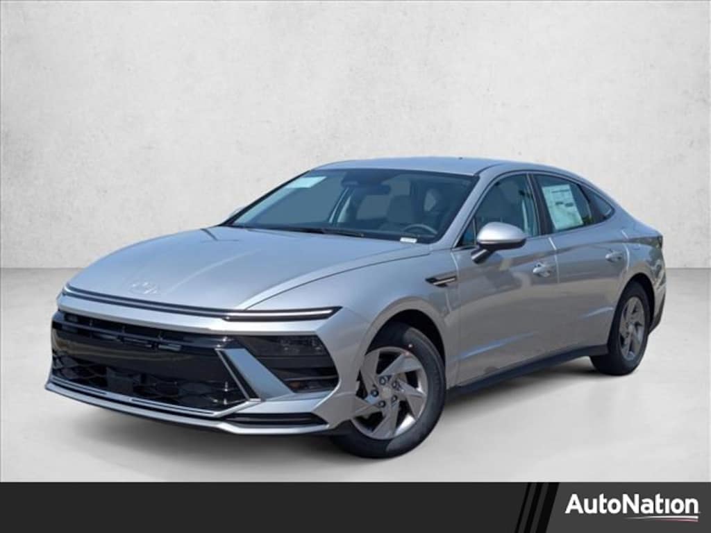Used 2025 Hyundai Sonata SE 4dr Car