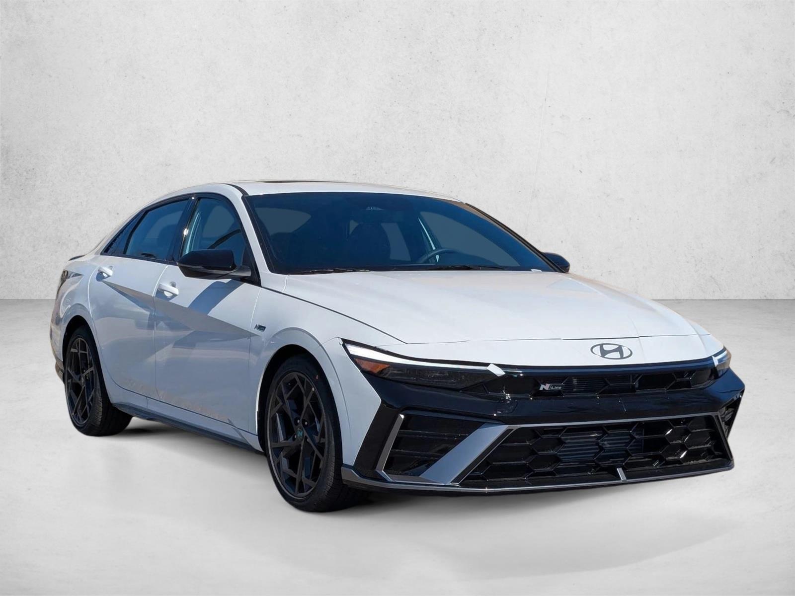 2025 Hyundai Elantra N Line - Photo 7