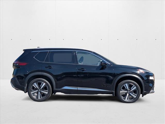 2023 Nissan Rogue Platinum photo 4