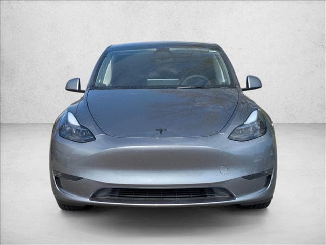 Used 2024 Tesla Model Y Long Range with VIN 7SAYGDEE3RA330692 for sale in Columbia, SC