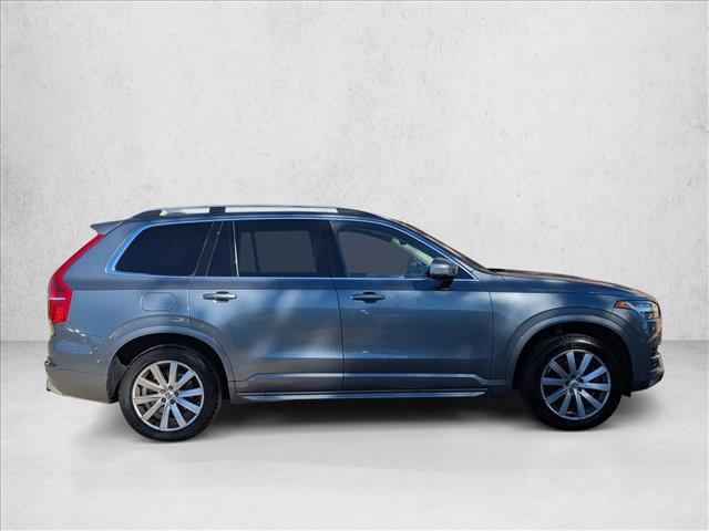 2018 Volvo XC90 Momentum photo 2