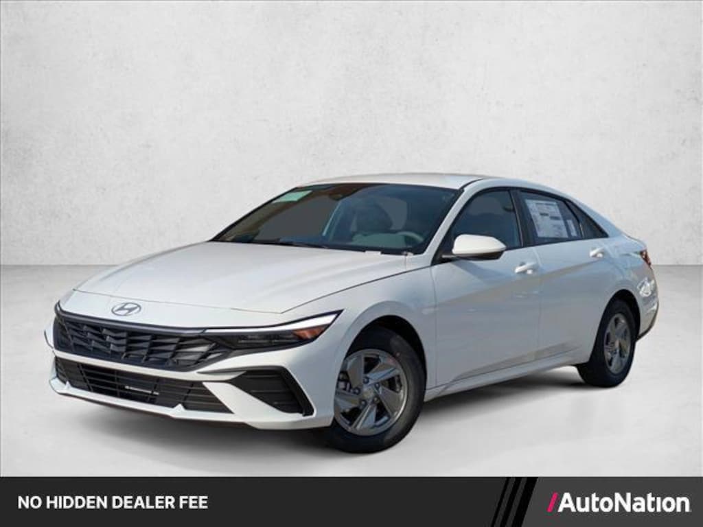 New 2026 Hyundai Elantra SE Sedan