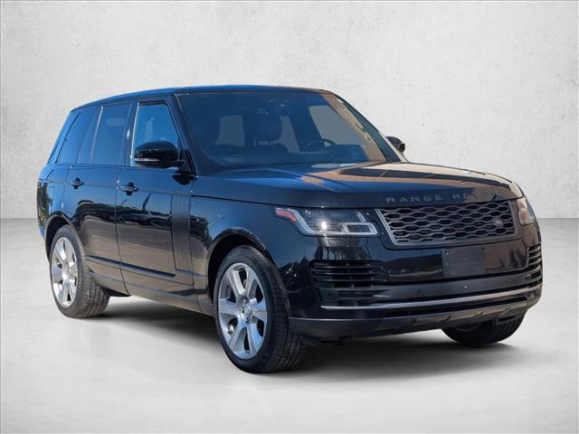 2018 Land Rover Range Rover SuperCharged photo 2
