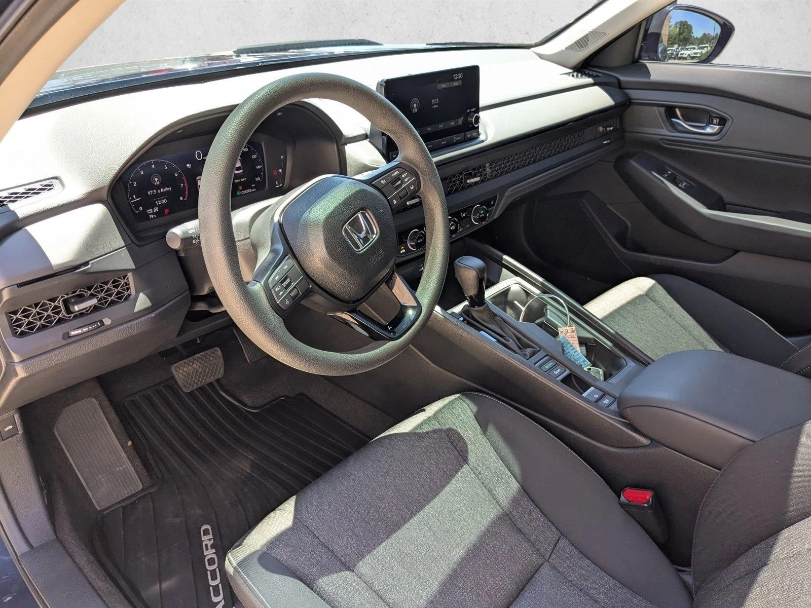 2025 Honda Accord SE - Photo 10