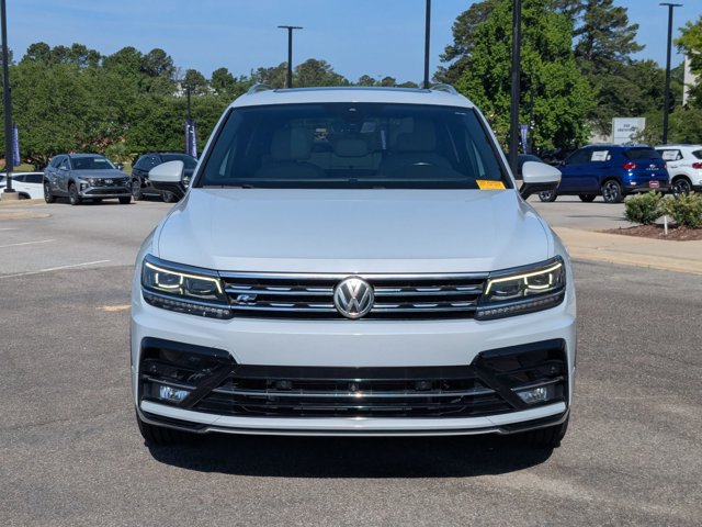2018 Volkswagen Tiguan SEL Premium photo 2