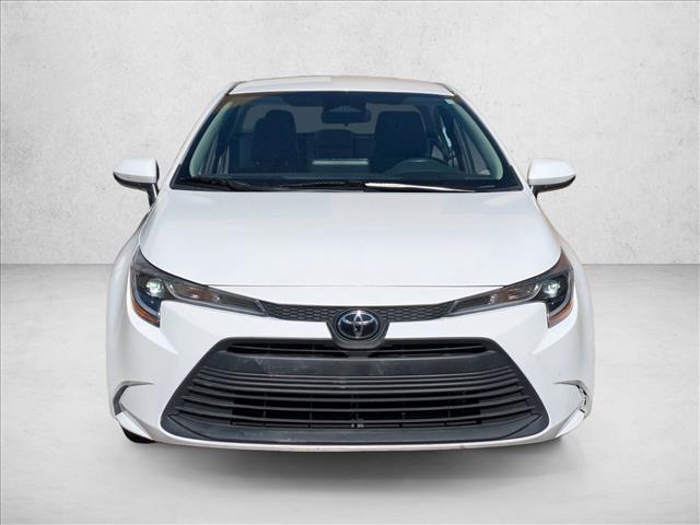 2023 Toyota Corolla LE photo 2