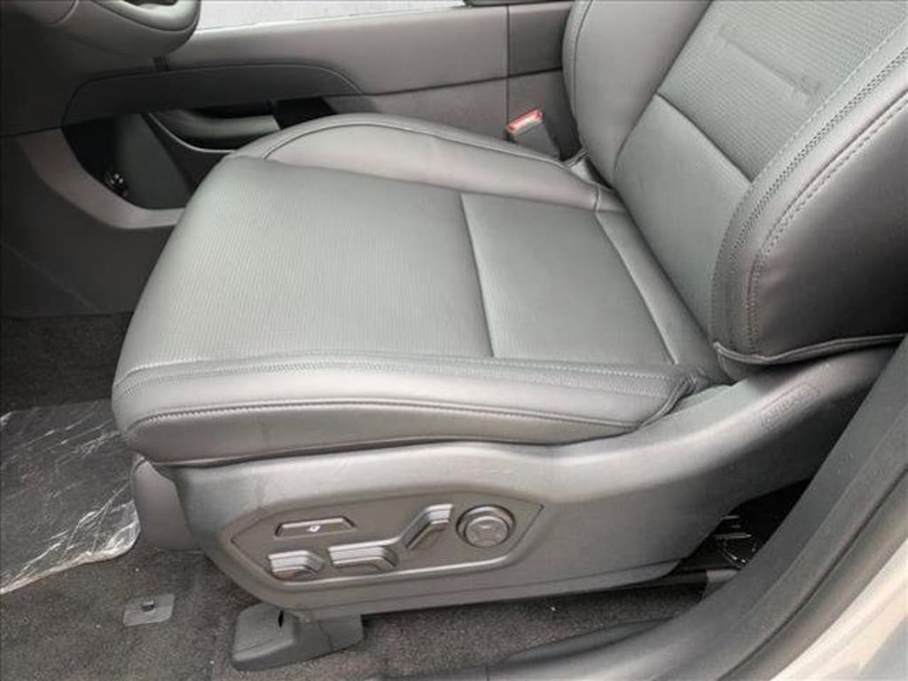 New 2026 Hyundai Santa Fe Hybrid Calligraphy SUV