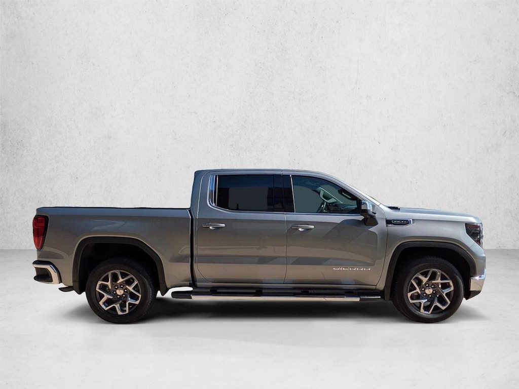 Used 2025 GMC Sierra 1500 SLE Crew Cab Pickup