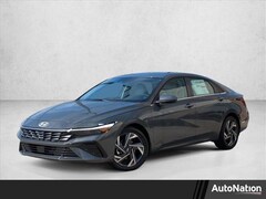 2025 Hyundai Elantra Limited Sedan