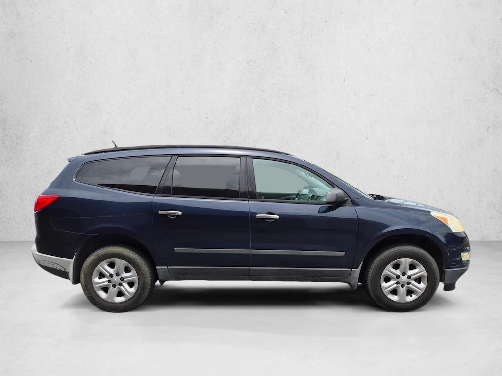 Used 2012 Chevrolet Traverse LS Sport Utility