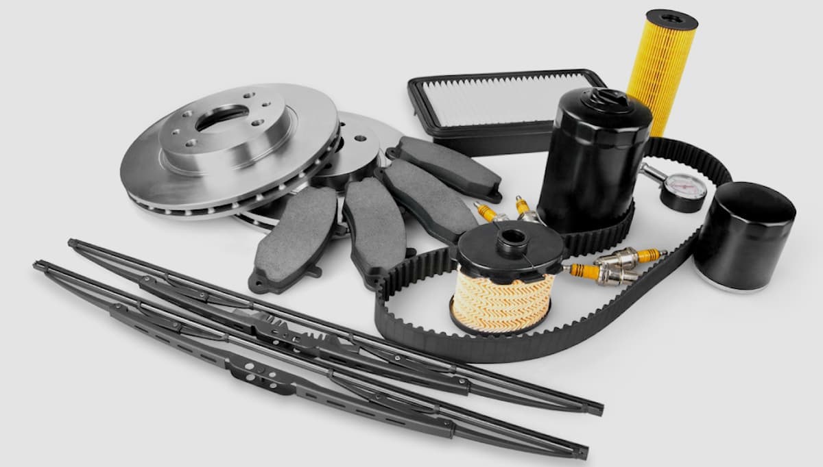 Various Hyundai replacement parts