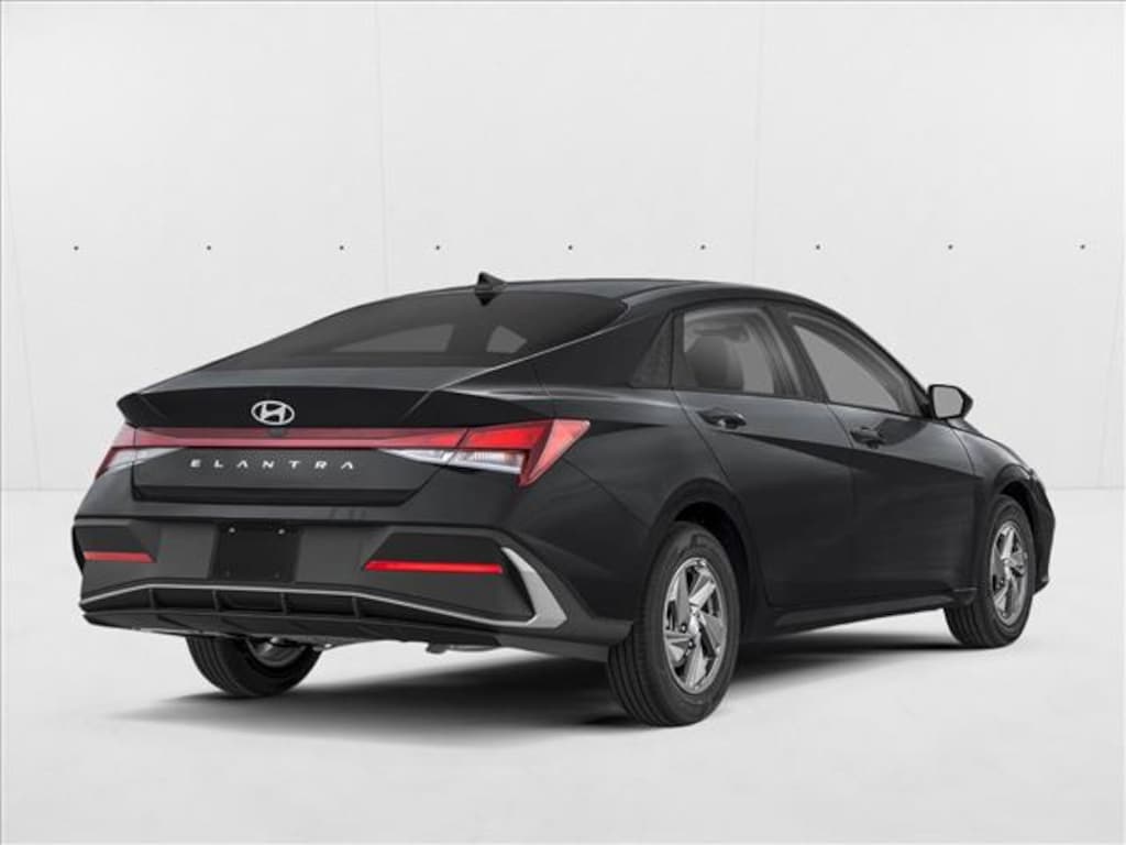 New 2026 Hyundai Elantra SE Sedan