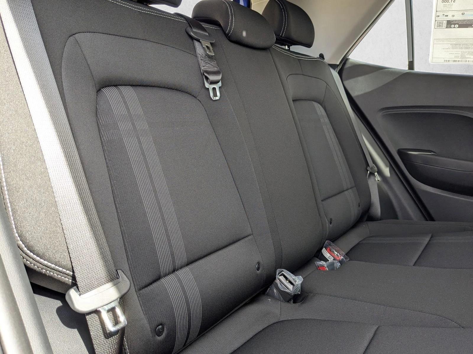 2025 Hyundai Venue SEL - Photo 21