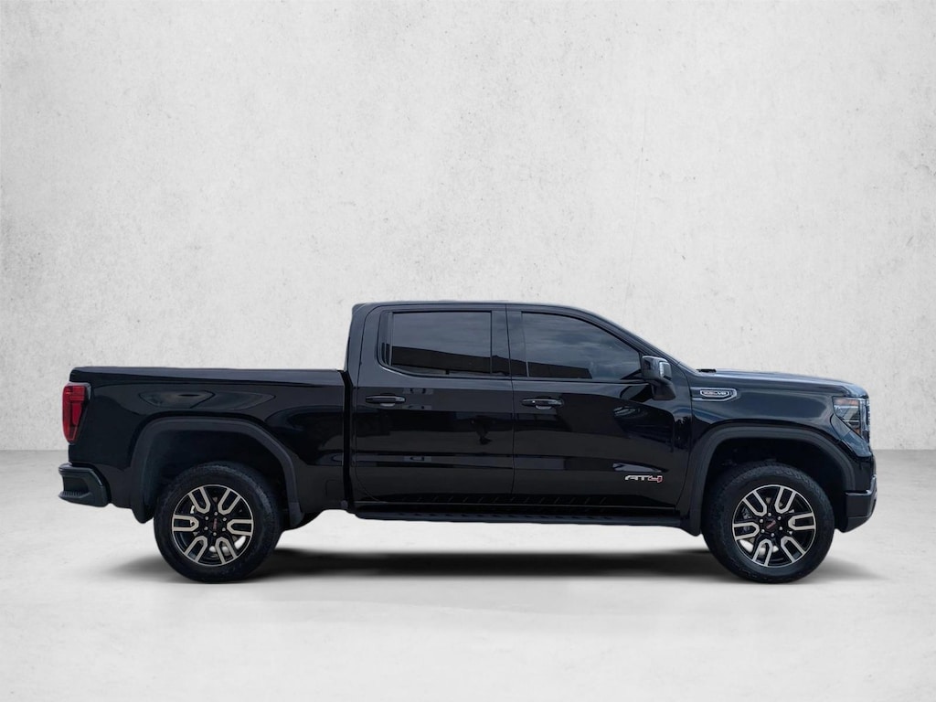 Used 2025 GMC Sierra 1500 AT4 Crew Cab Pickup