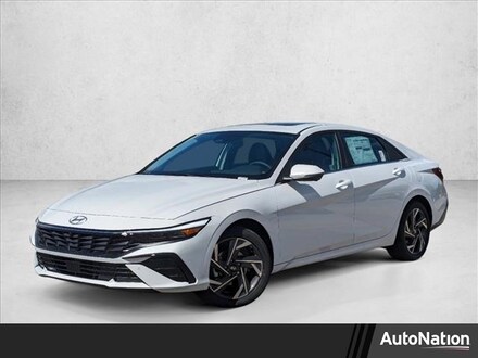2024 Hyundai Elantra Limited 4dr Car