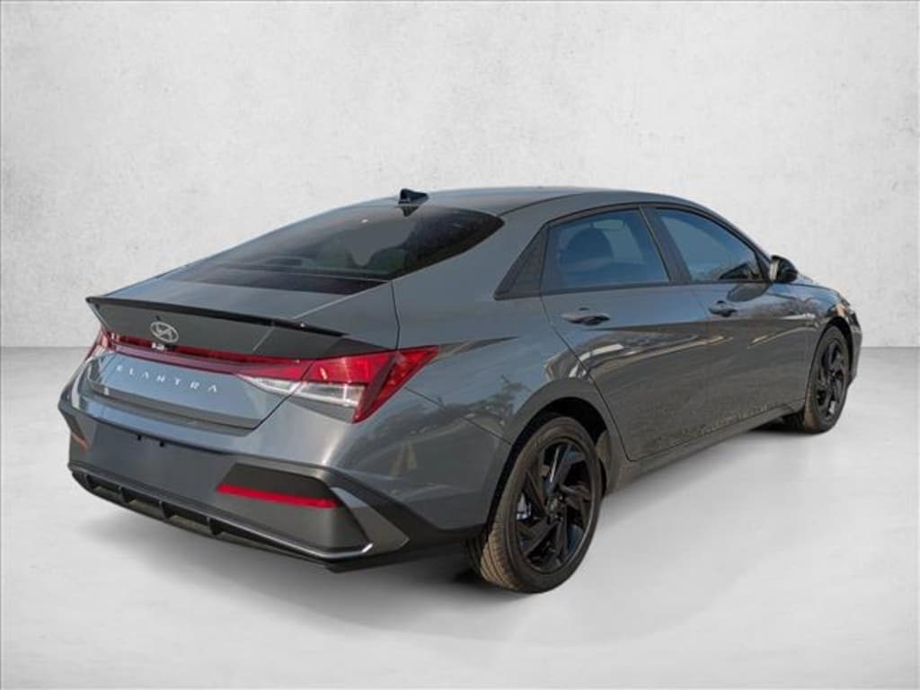 New 2026 Hyundai Elantra SEL Sport Sedan