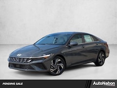 2025 Hyundai Elantra Limited Sedan