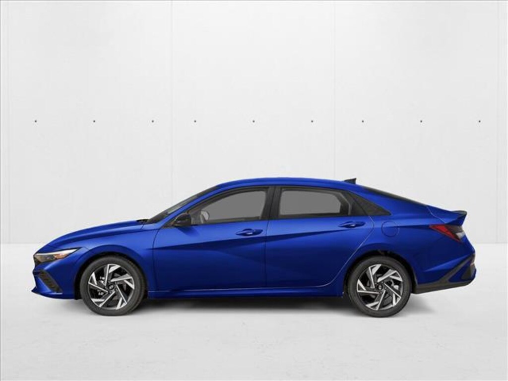 New 2026 Hyundai Elantra SEL Sport 4dr Car
