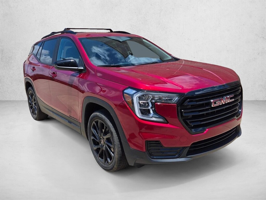 Used 2024 GMC Terrain SLE Sport Utility